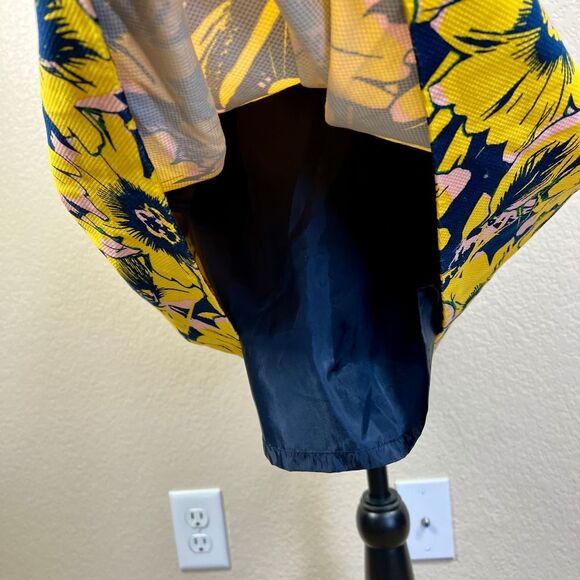 J. Crew Pique Yellow Floral Sunflower Fit & Flare  V-Neck Dress size 00 cottage - Picture 8 of 12